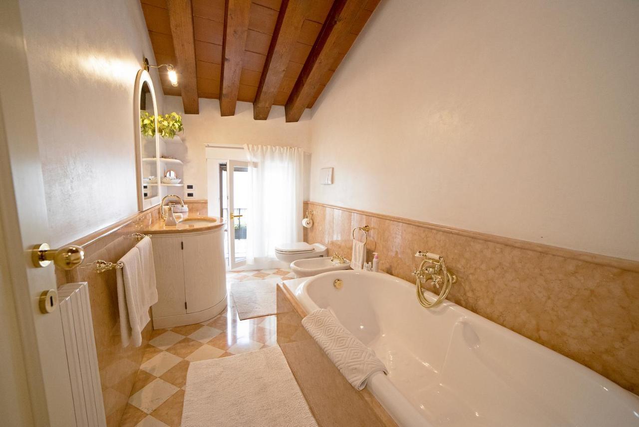 טרוויסו Mini Suite Deluxe Isola Di Mezzo מראה חיצוני תמונה